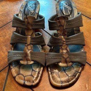 Donald Pliner slides